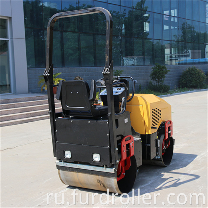 New Condition Tandem Road Roller